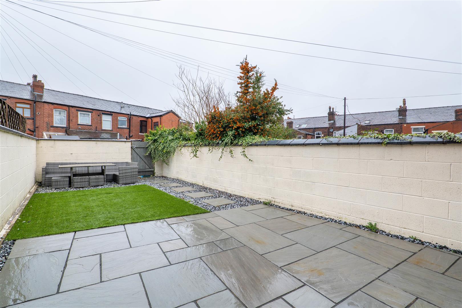 2 bed property in Goulding Street, Chorley